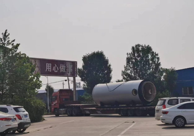 【履約喜訊】華泰股份承接塔器項目出廠發(fā)貨！